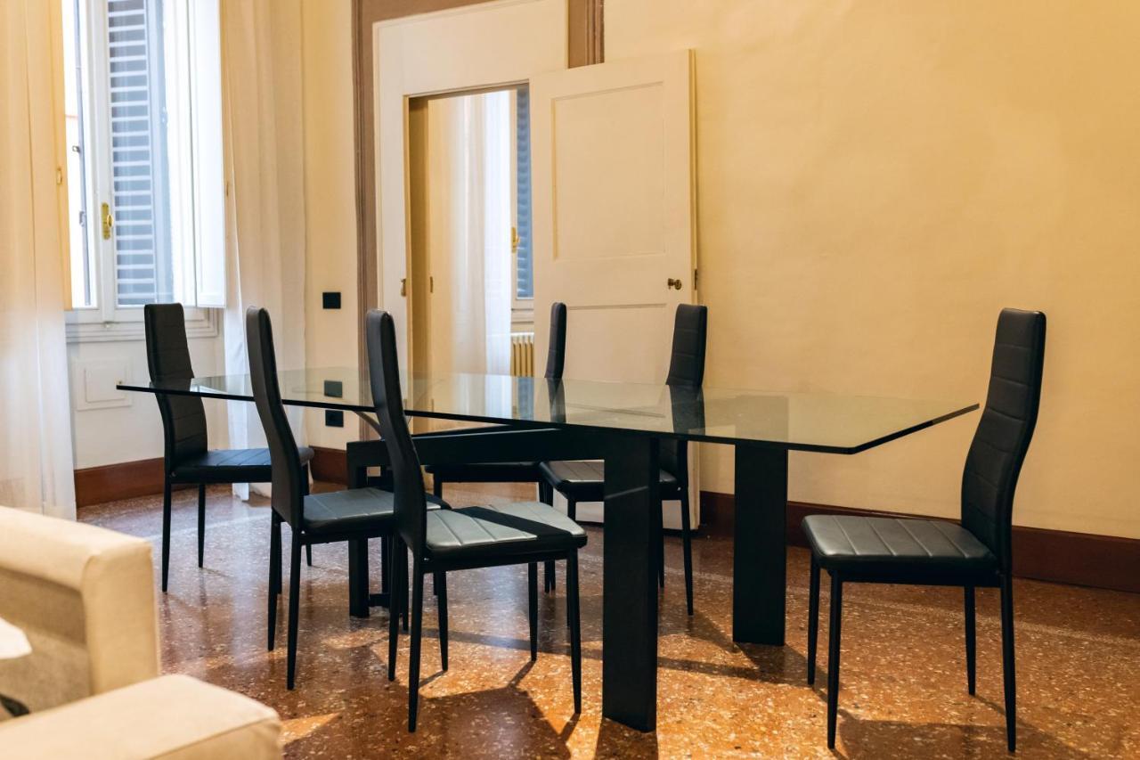 Appartamento Private Parking Centro Storico: L'affresco *